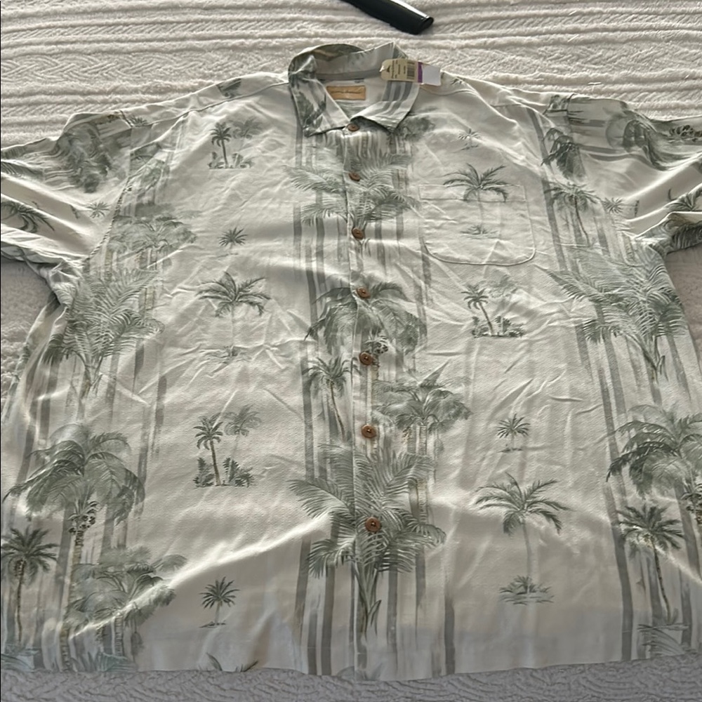 Tommy Bahama Green Casual Button Down Shirt